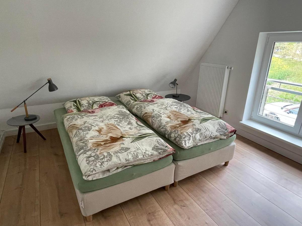 Kleines Haus Am Feld Villa Rehna Bagian luar foto